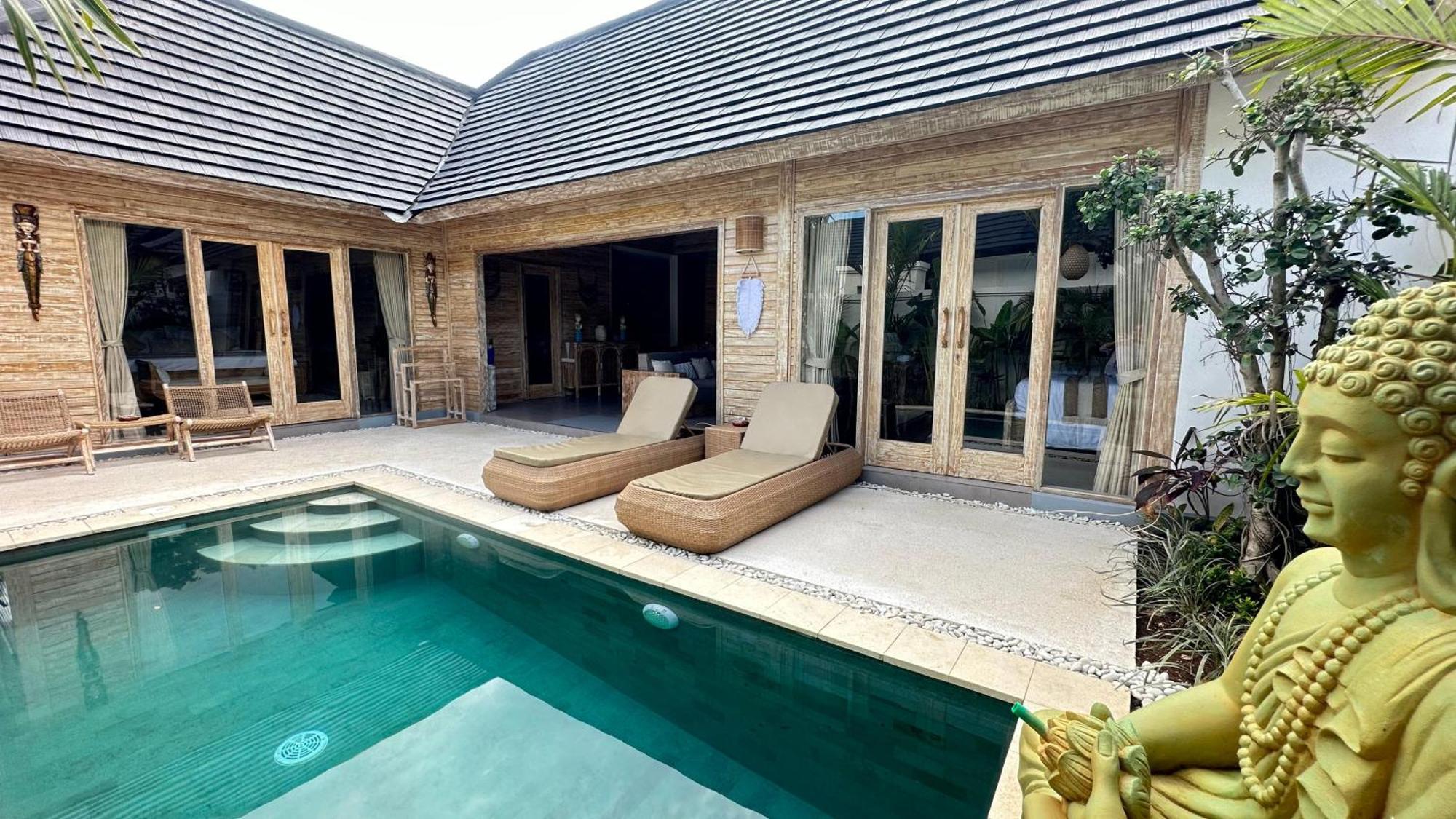 Kubu Dimel Suites And Villas Resort Нуса-Дуа Экстерьер фото